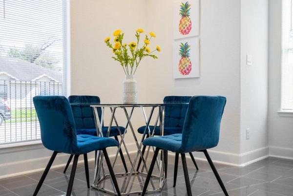 Cute Cozy House Close To Major Sporting Events And Restaurants Houston Exteriör bild